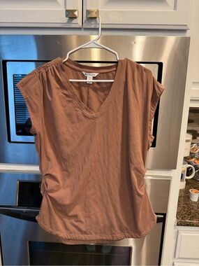 Athleta Women's shirts - size XL